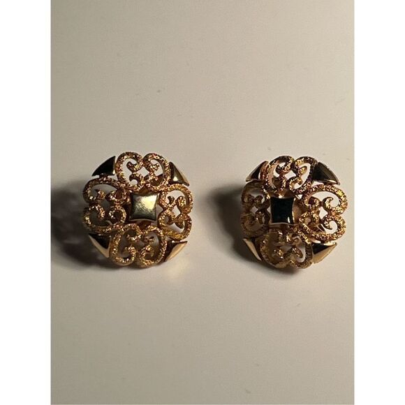 Vintage Avon Choker Necklace w/ Matching Clip On Earring Set in Brushed Goldtone - Picture 9 of 13